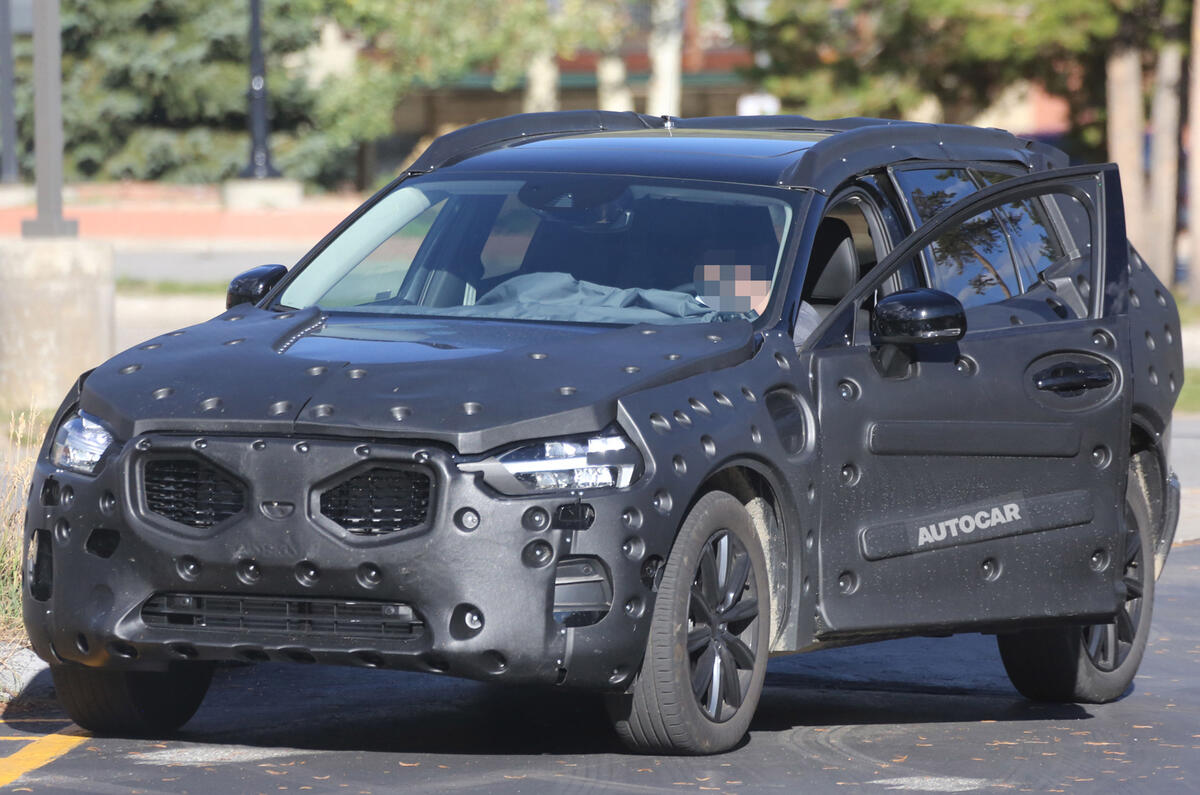 New Volvo XC60 is coming in 2017