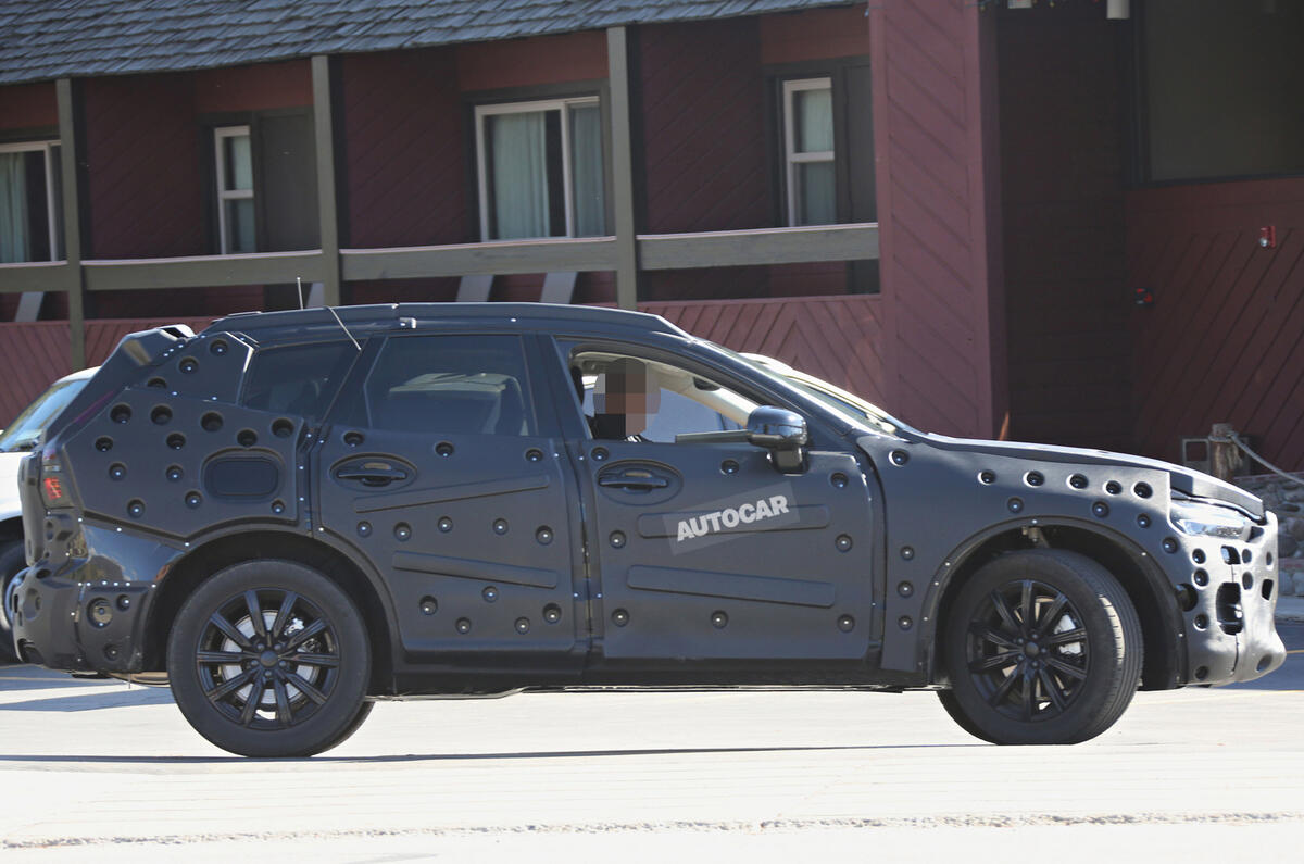 New Volvo XC60 is coming in 2017