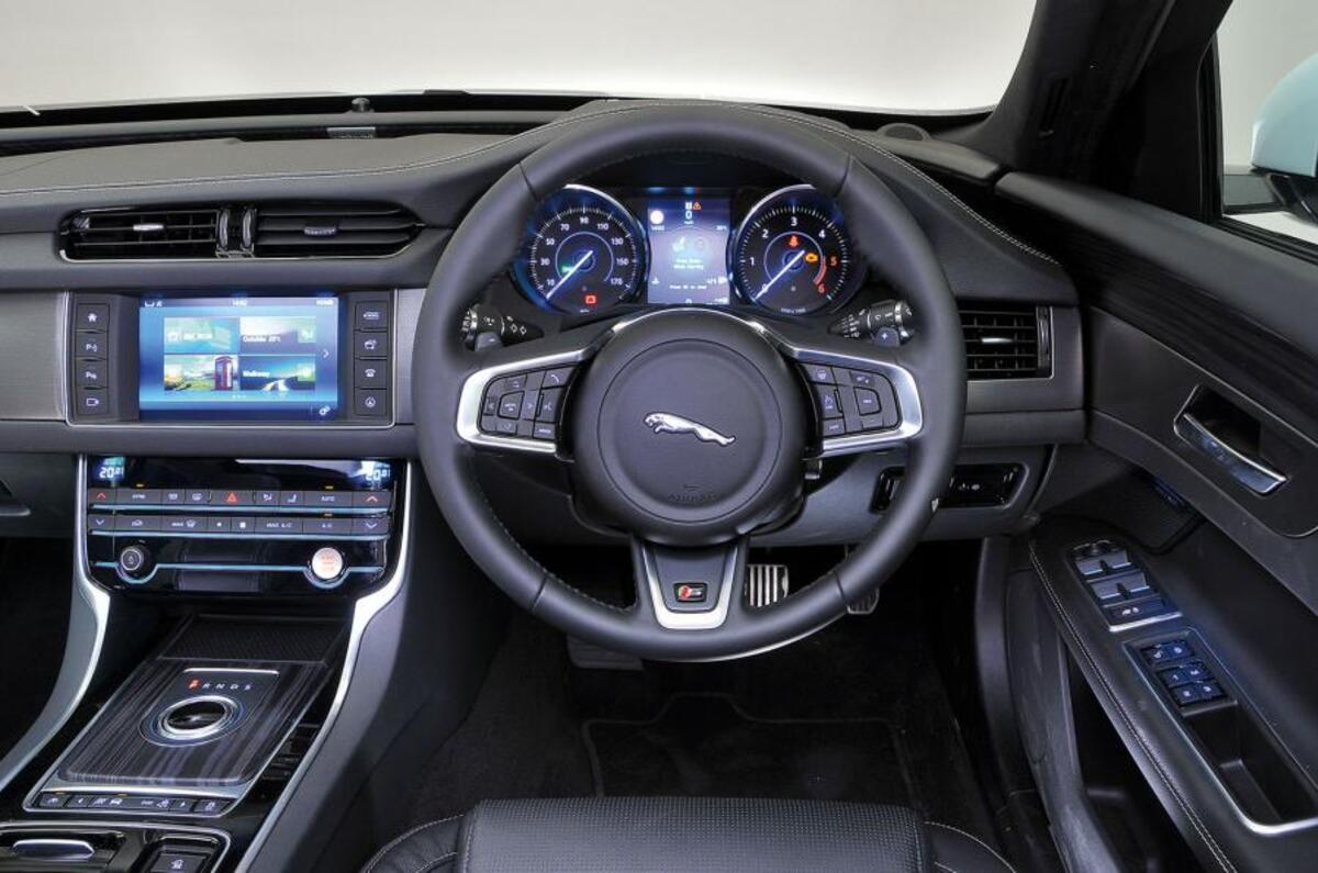 Jaguar F Type Interior >> 2015 Jaguar XF S 3.0 V6 380PS review review | Autocar Jaguar F Type Interior >> 2015 Jaguar XF S 3.0 V6 380PS review review | Autocar