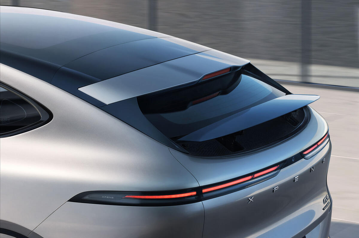 Xpeng G6 2024 spoiler Xpeng G6 2024 spoiler