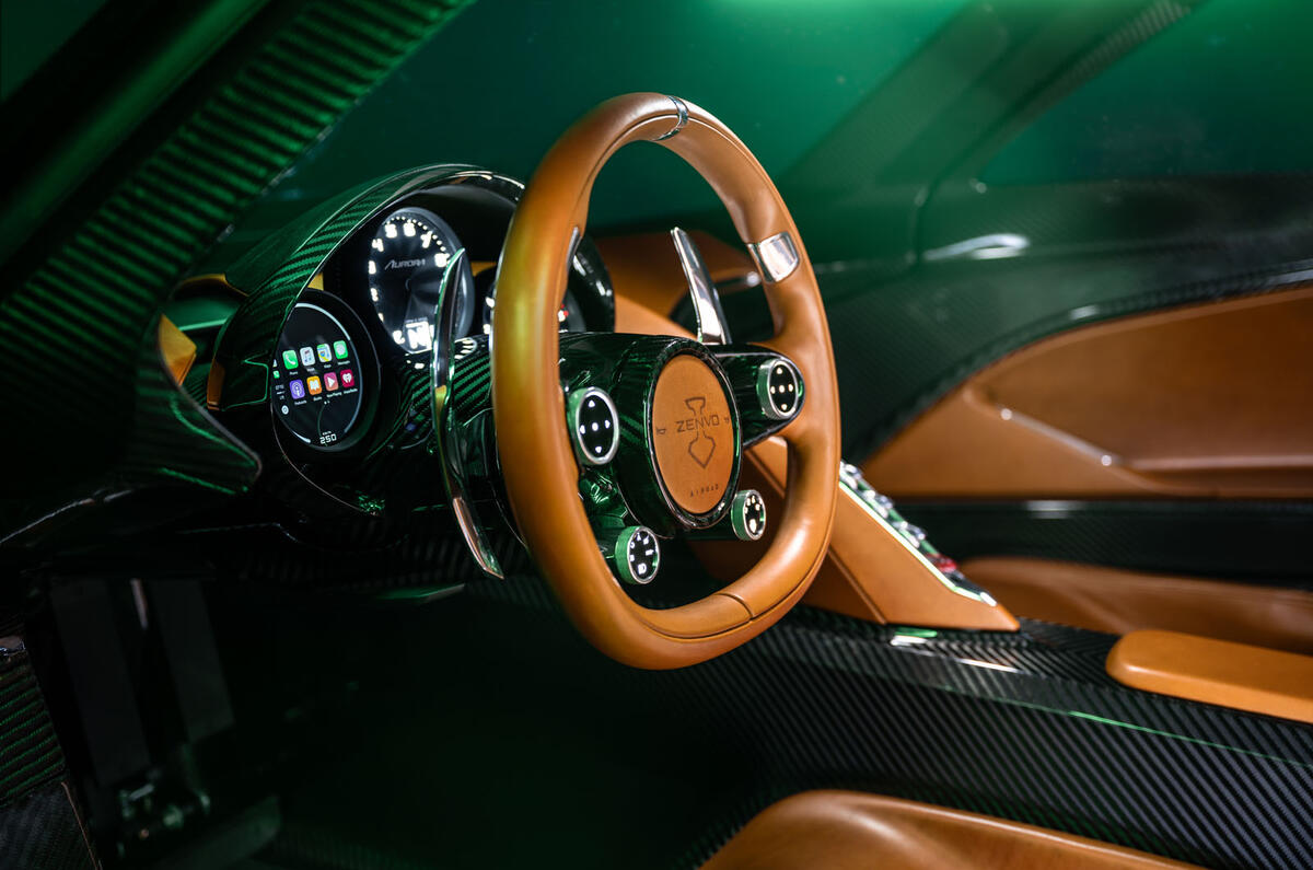 Zenvo Aurora Tur interior Zenvo Aurora Tur interior