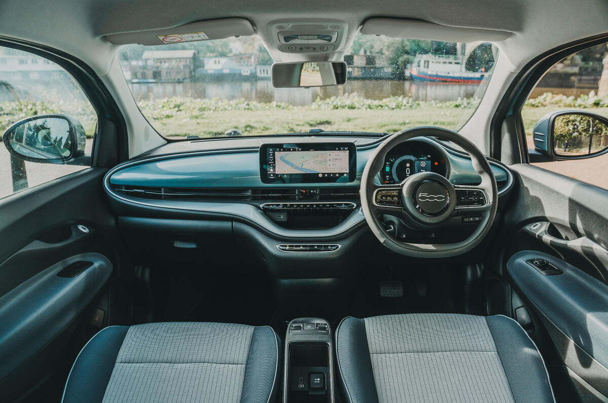 10 Fiat 500 EV 2022 long term review cabin 10 Fiat 500 EV 2022 long term review cabin