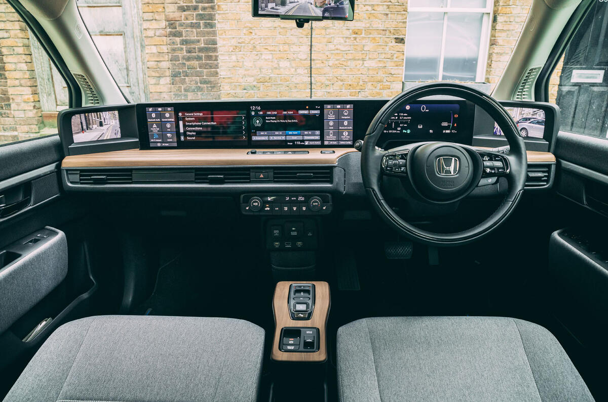 Honda e 2020 long-term review - dashboard Honda e 2020 long-term review - dashboard