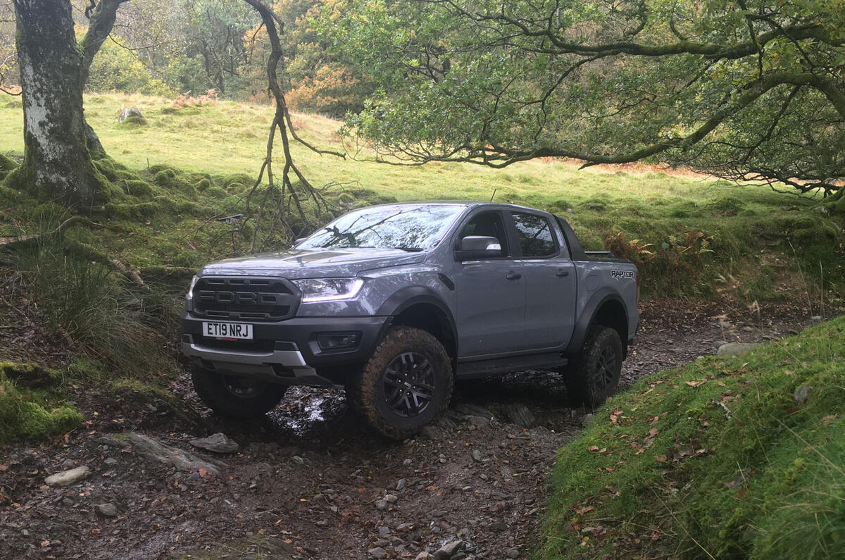 Ford Ranger Raptor 2019 long term review - articulation