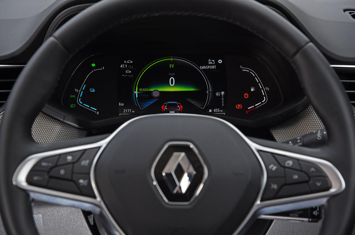 11 Renault Arkana 2022 long term review instruments 11 Renault Arkana 2022 long term review instruments