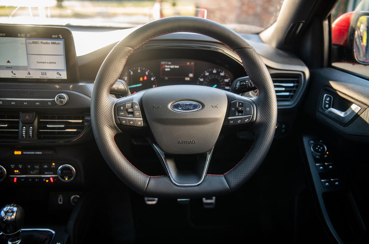Ford Focus 2019 long-term review - steering wheel
