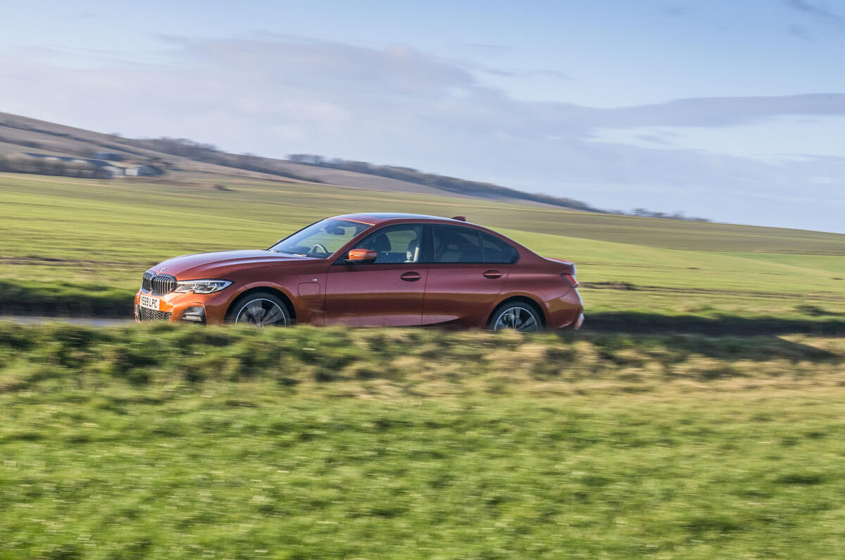 BMW 3 Series 330e 2020 long-term review - on the road side BMW 3 Series 330e 2020 long-term review - on the road side