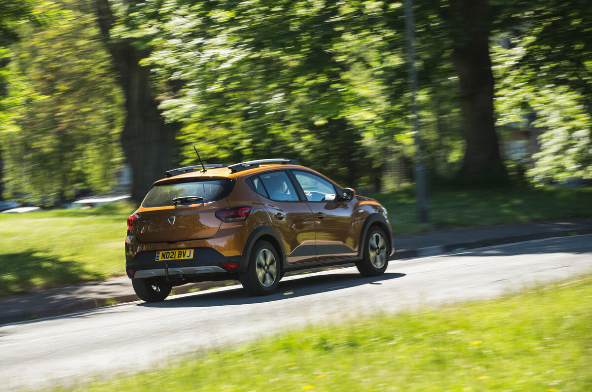13 Dacia Sandero Stepway 2021 LT on road rear