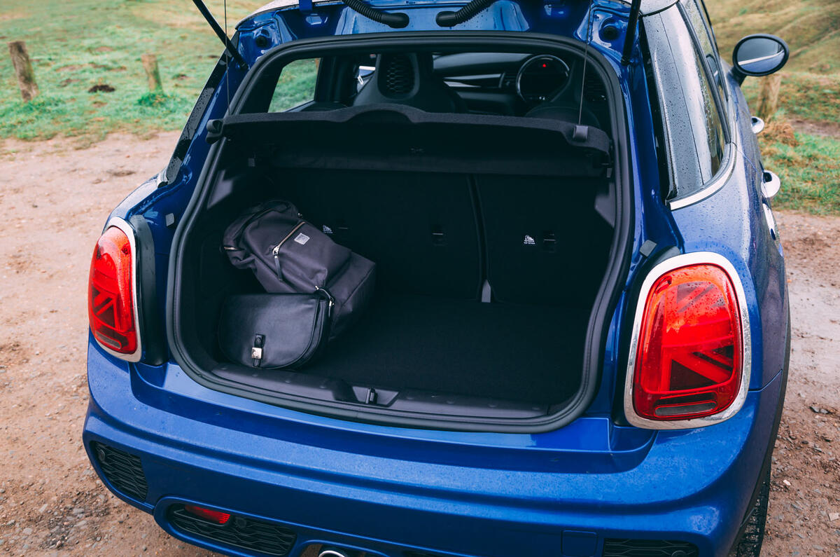 Mini 5-door Cooper S 2019 long-term review - boot