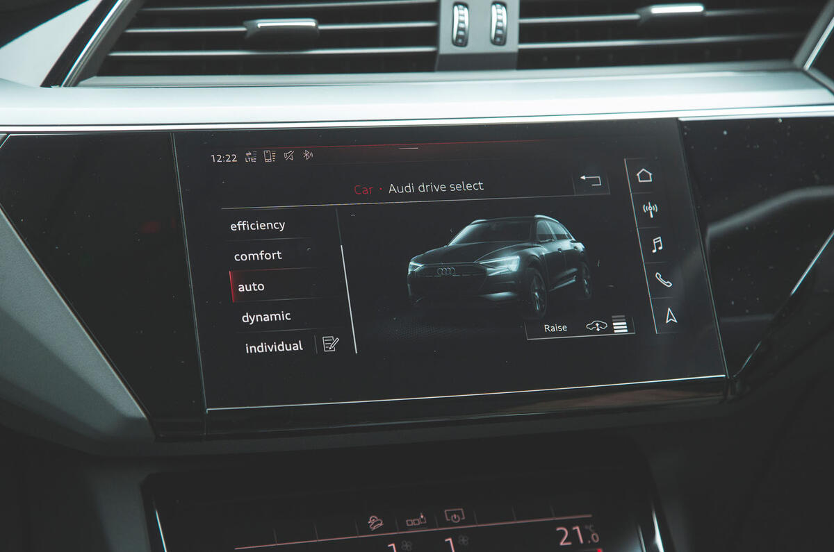 Audi E-tron 2019 long-term review - drive modes