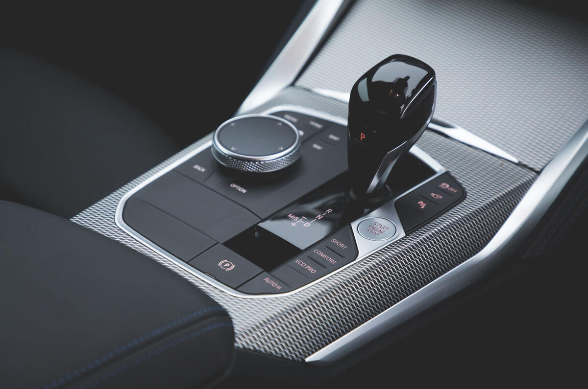 16 BMW 4 Series 2021 long term review centre console 16 BMW 4 Series 2021 long term review centre console