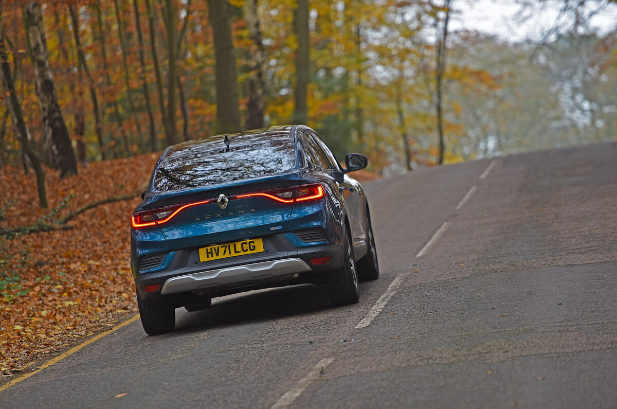 17 Renault Arkana 2022 long term review on road rear 17 Renault Arkana 2022 long term review on road rear