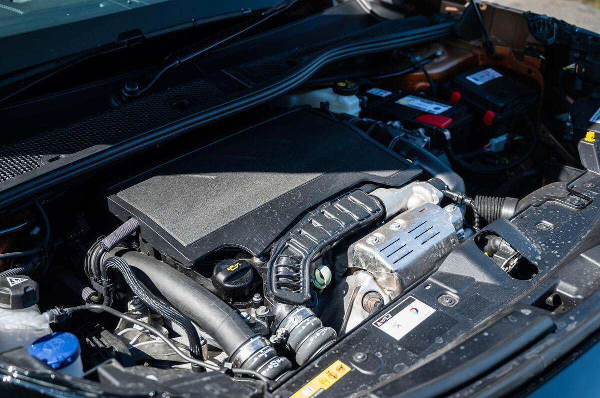 Peugeot 2008 2020 long-term review - engine Peugeot 2008 2020 long-term review - engine