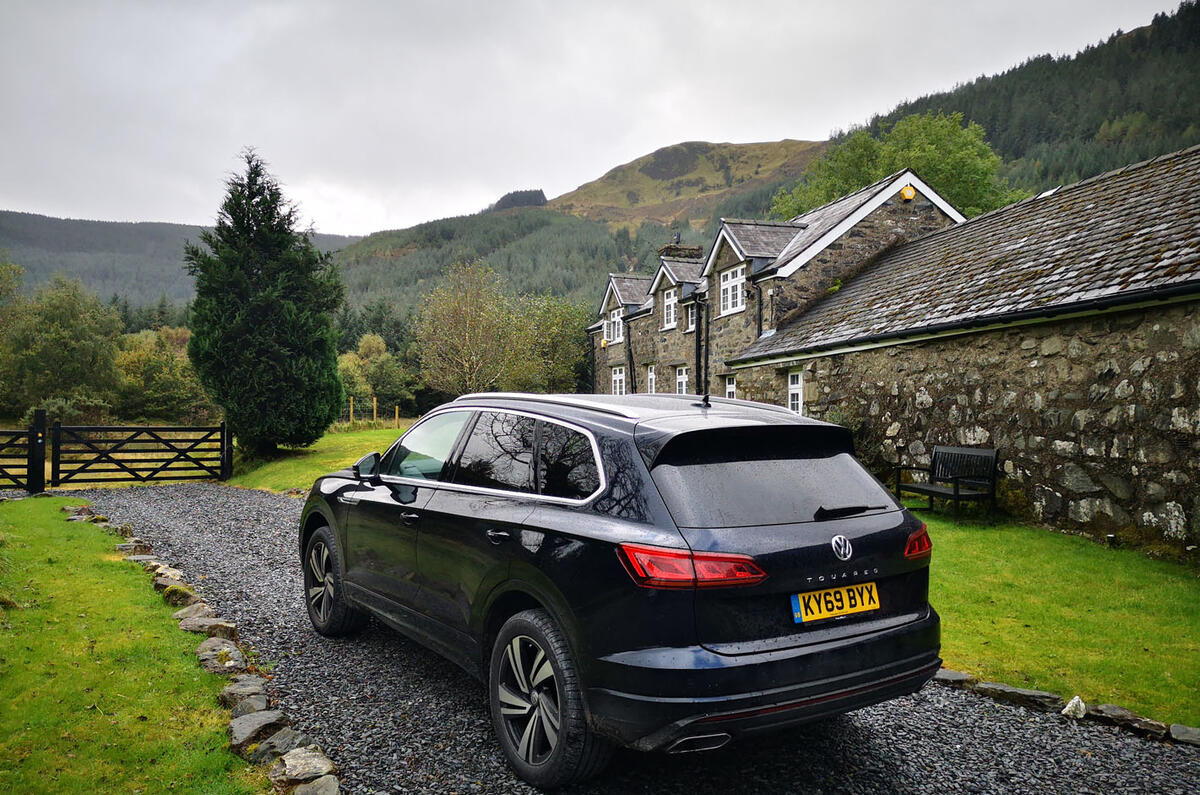 Volkswagen Touareg 2019 long-term review - parked outside country house