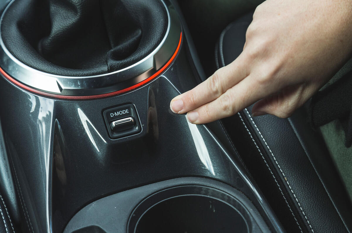 Nissan Juke 2020 long-term review - drive mode Nissan Juke 2020 long-term review - drive mode