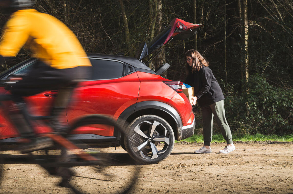 Nissan Juke 2020 long-term review - loading Nissan Juke 2020 long-term review - loading