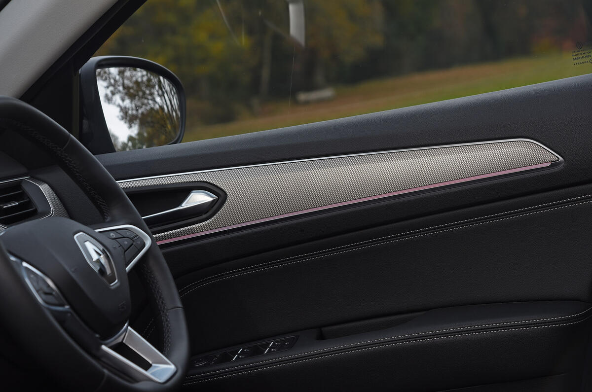 21 Renault Arkana 2022 long term review cabin trim 21 Renault Arkana 2022 long term review cabin trim