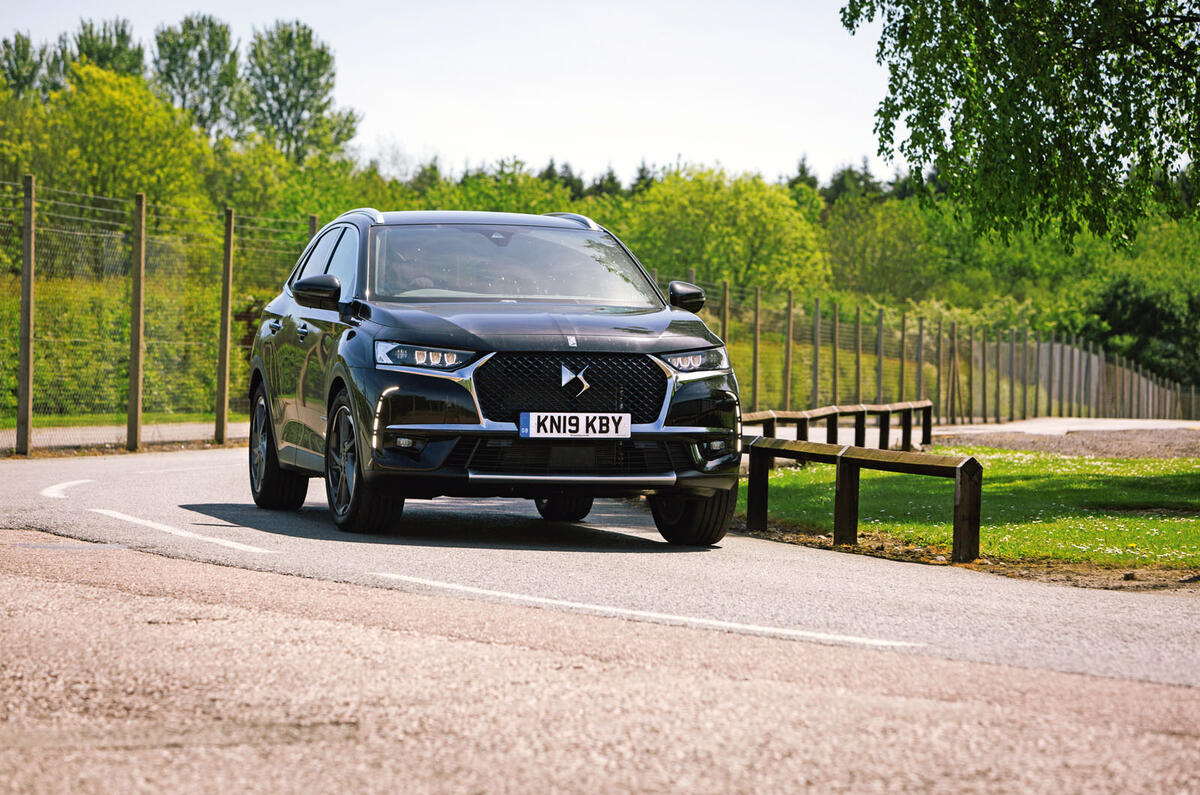 DS 7 Crossback 2019 long-term review - cornering