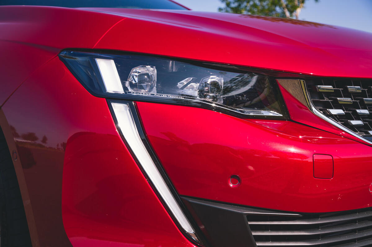 Peugeot 508 2019 long-term review - daytime running lights