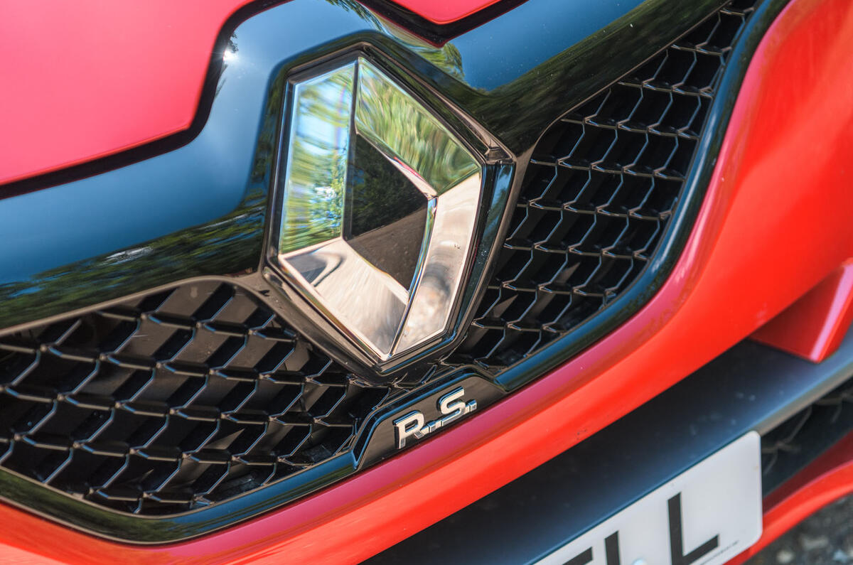 Renault Megane RS 280 2019 long-term review - bonnet badge