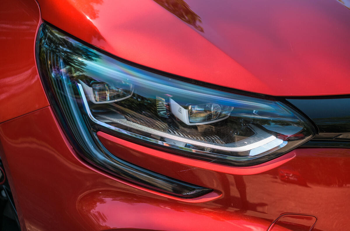 Renault Megane RS 280 2019 long-term review - headlights