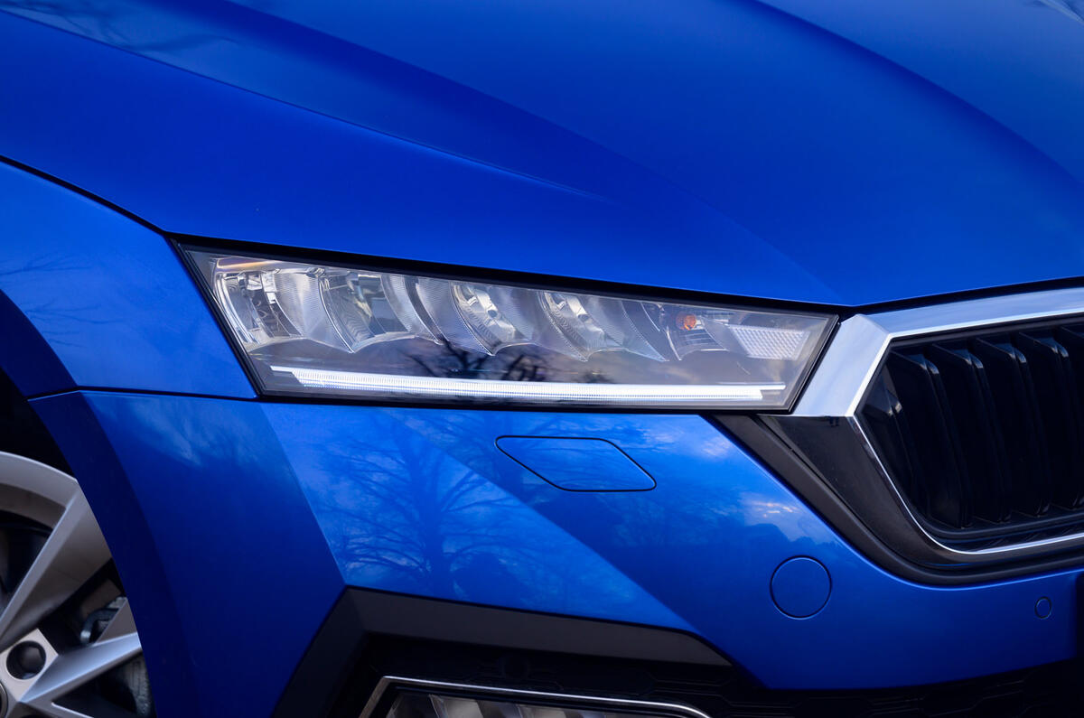 5 Skoda Octavia 2021 long term review headlights 5 Skoda Octavia 2021 long term review headlights