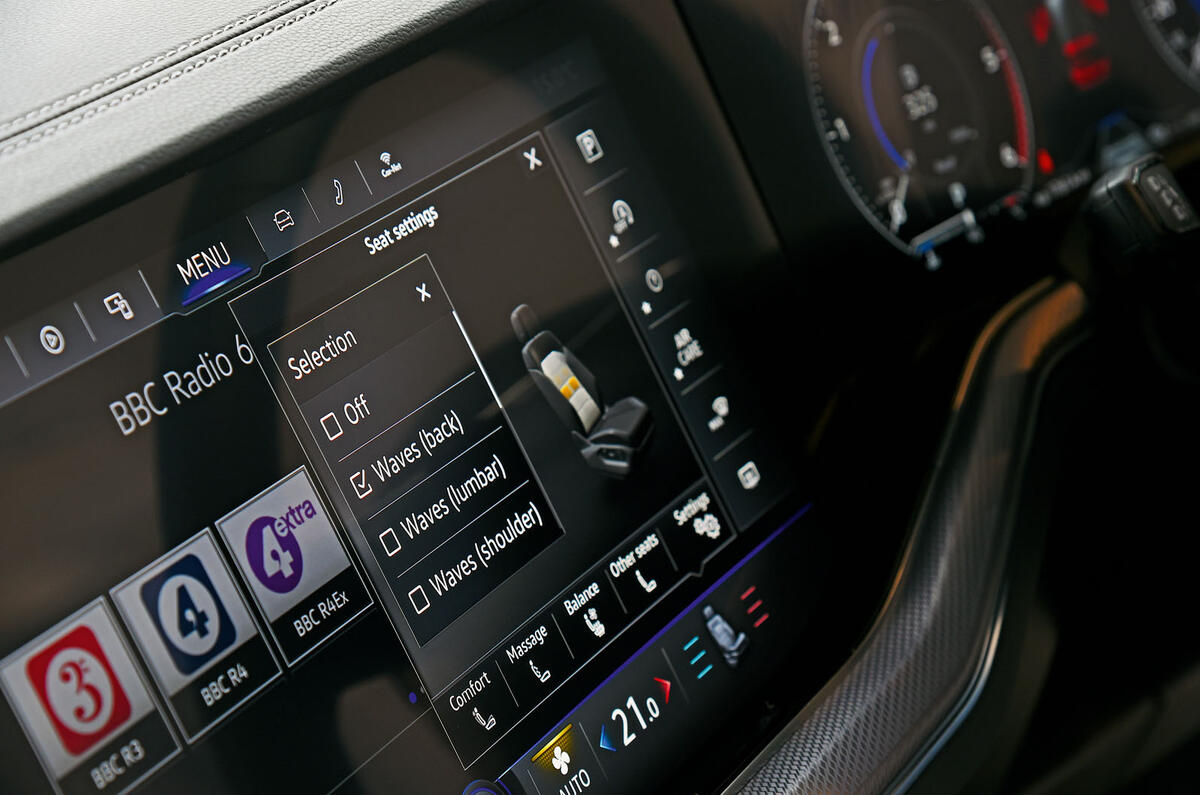Volkswagen Touareg 2019 long-term review - infotainment
