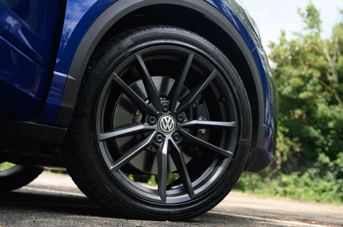 Volkswagen T-Roc R 2020 long-term review - alloy wheels Volkswagen T-Roc R 2020 long-term review - alloy wheels