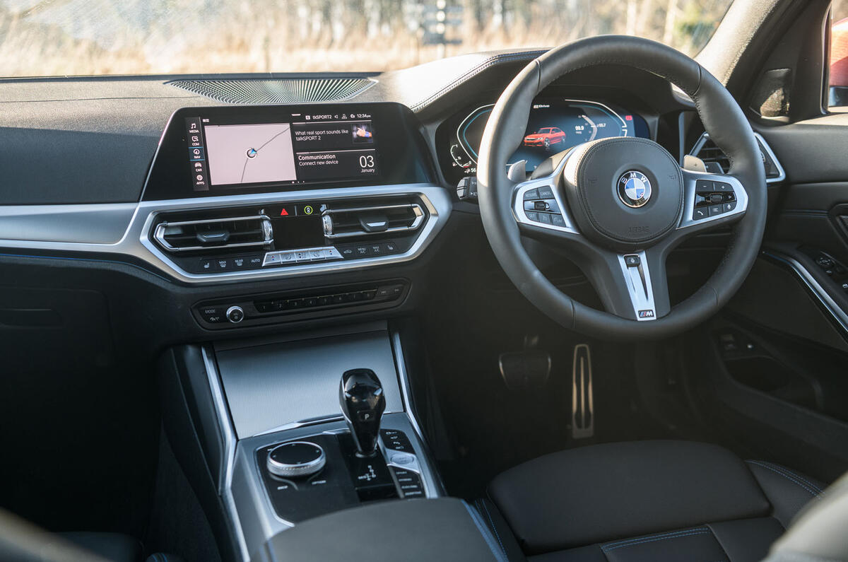 BMW 3 Series 330e 2020 long-term review - dashboard BMW 3 Series 330e 2020 long-term review - dashboard
