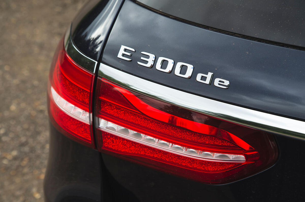 Mercedes E300de 2019 long-term review - rear lights