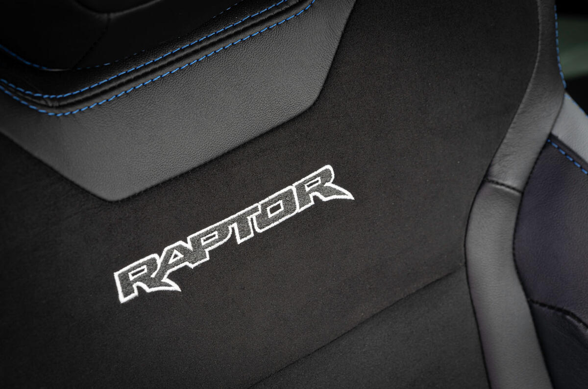 Ford Ranger Raptor 2019 long term review - seat details