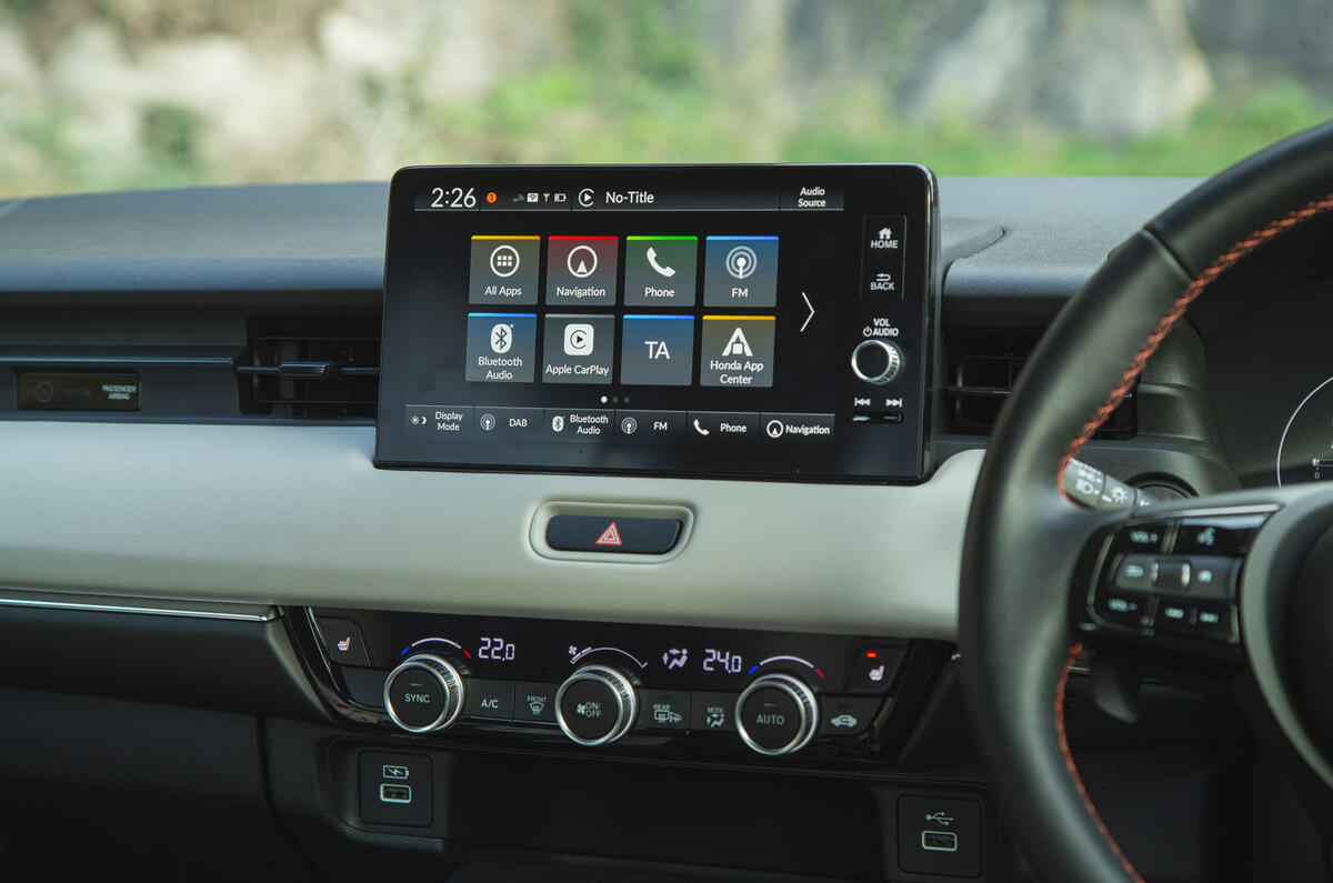 7 Honda HR V 2022 LT review infotainment 7 Honda HR V 2022 LT review infotainment