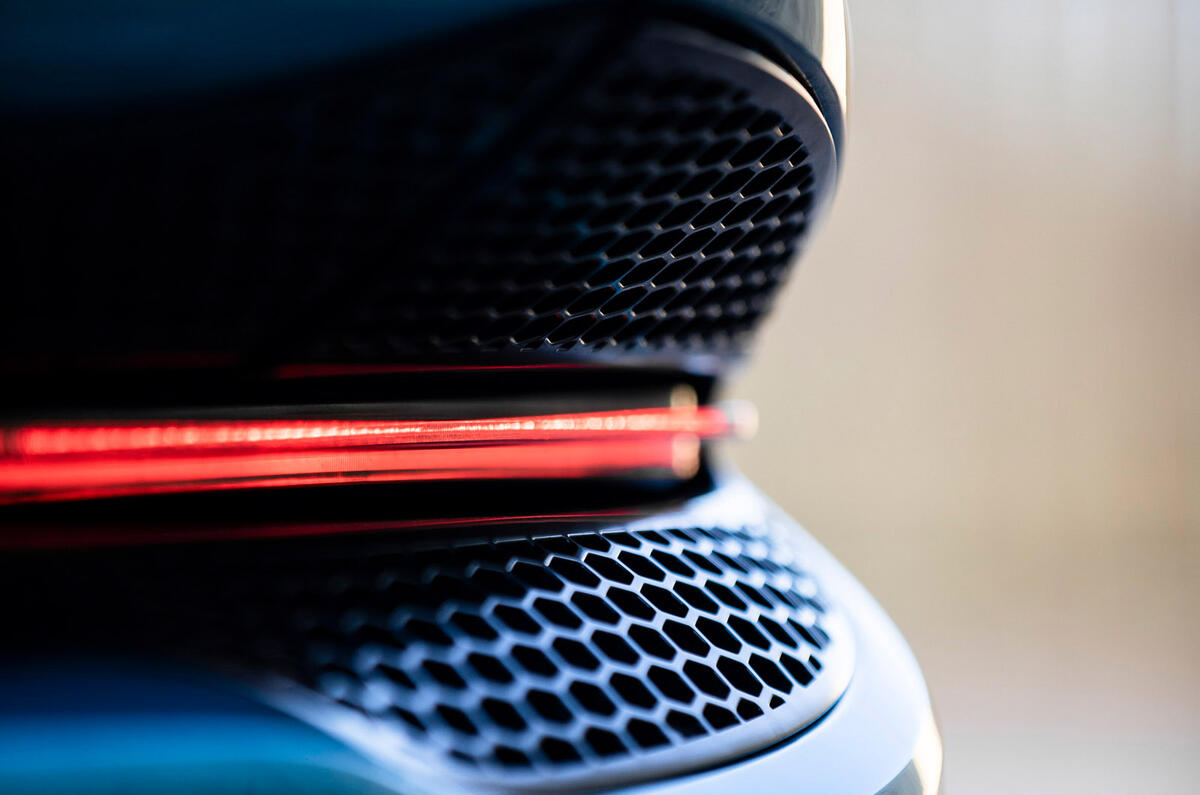 7 McLaren GT 2022 long term review rear lights 7 McLaren GT 2022 long term review rear lights