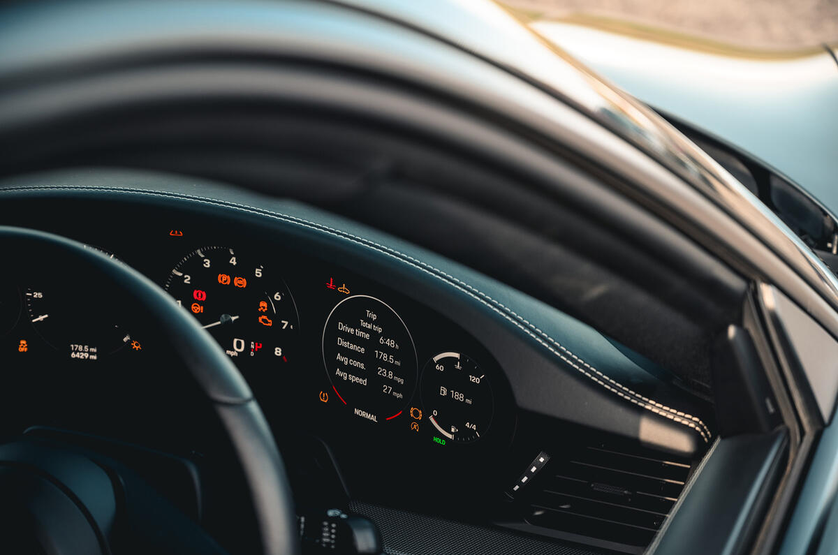 Porsche 911 Carrera 2020 long-term review - instruments Porsche 911 Carrera 2020 long-term review - instruments