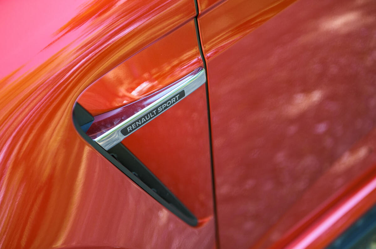 Renault Megane RS 280 2019 long-term review - side details