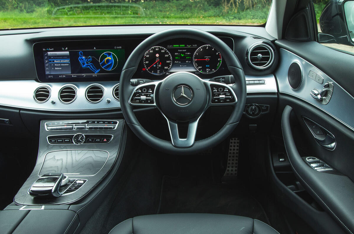 Mercedes E300de 2019 long-term review - dashboard