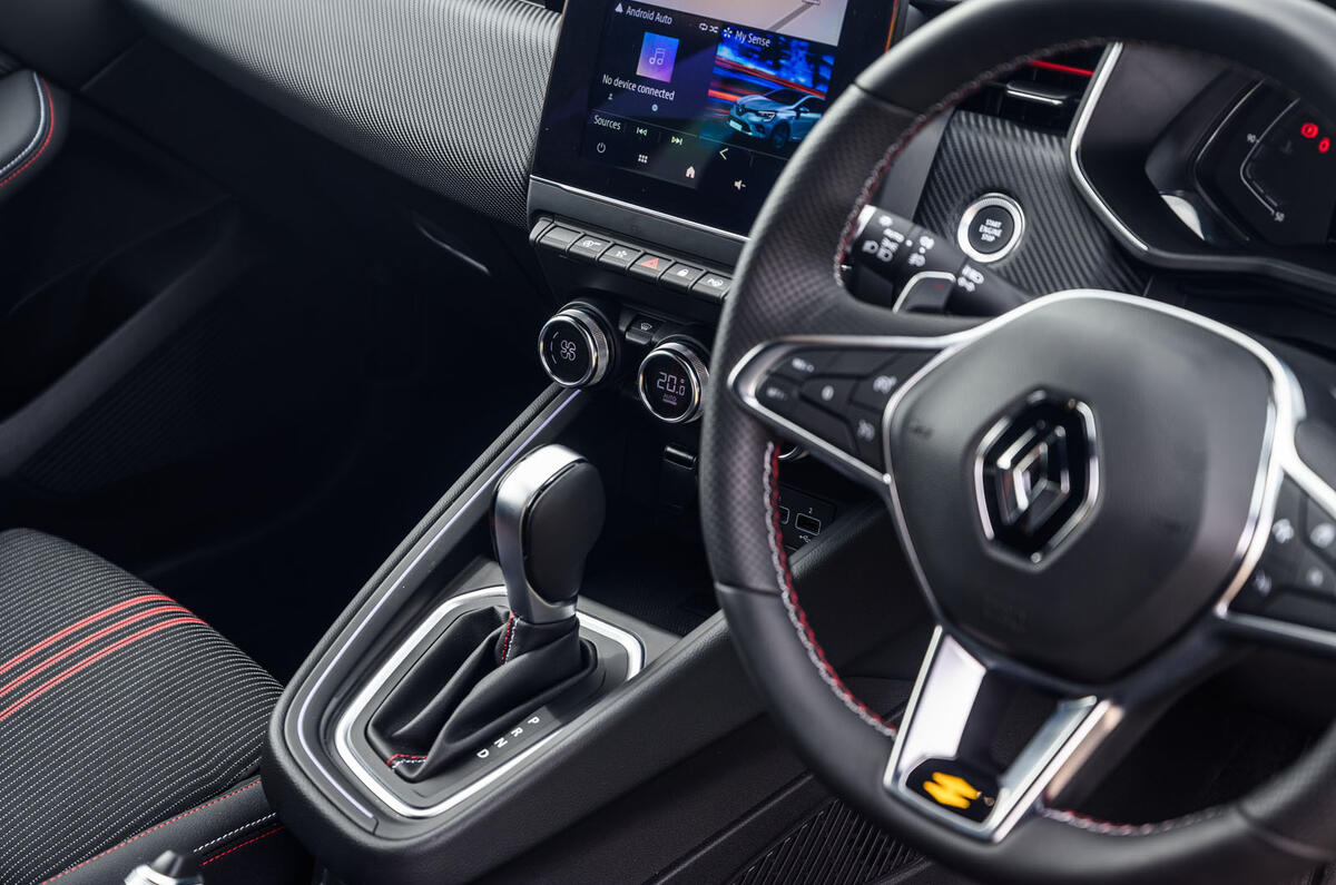 2020 Renault Clio TCe 130 R.S Line - interior 2020 Renault Clio TCe 130 R.S Line - interior