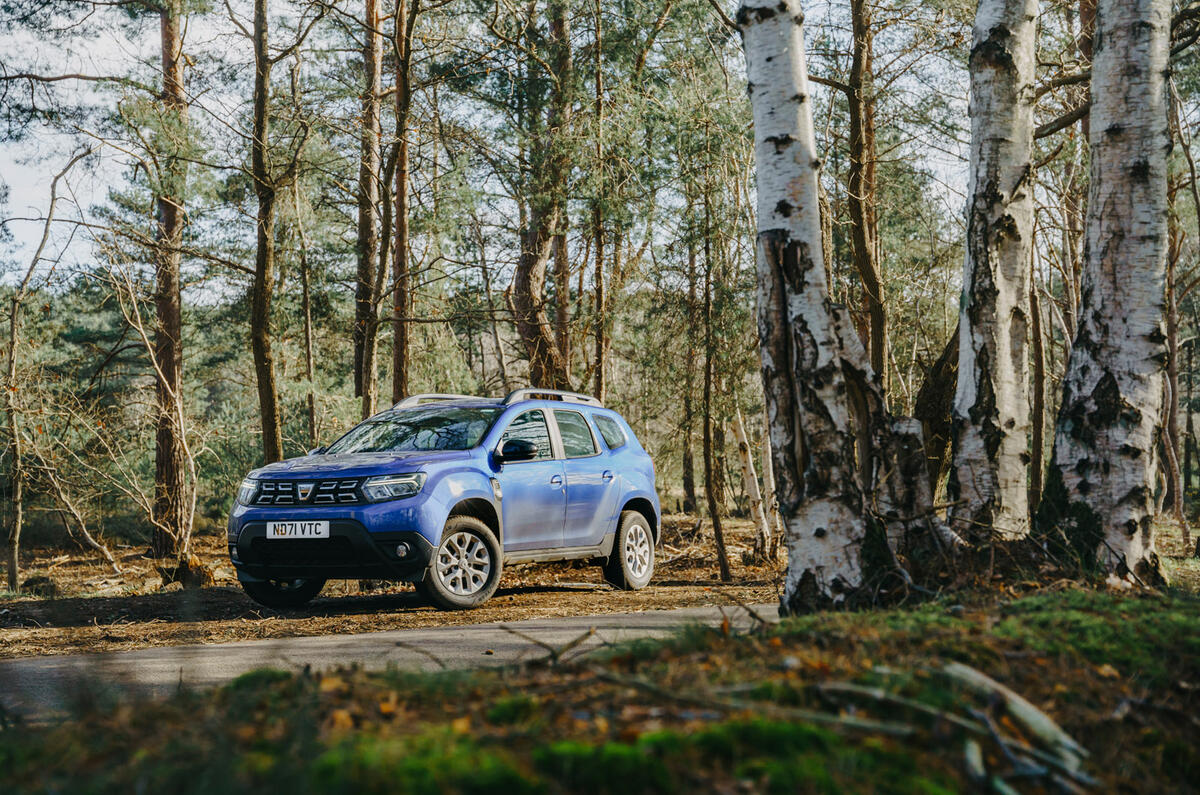84 Dacia Duster 2022 long term handover static