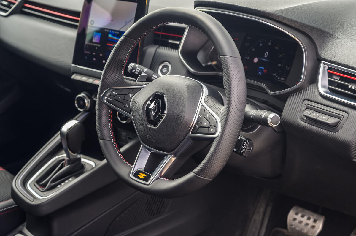 2020 Renault Clio TCe 130 R.S Line - interior 2020 Renault Clio TCe 130 R.S Line - interior