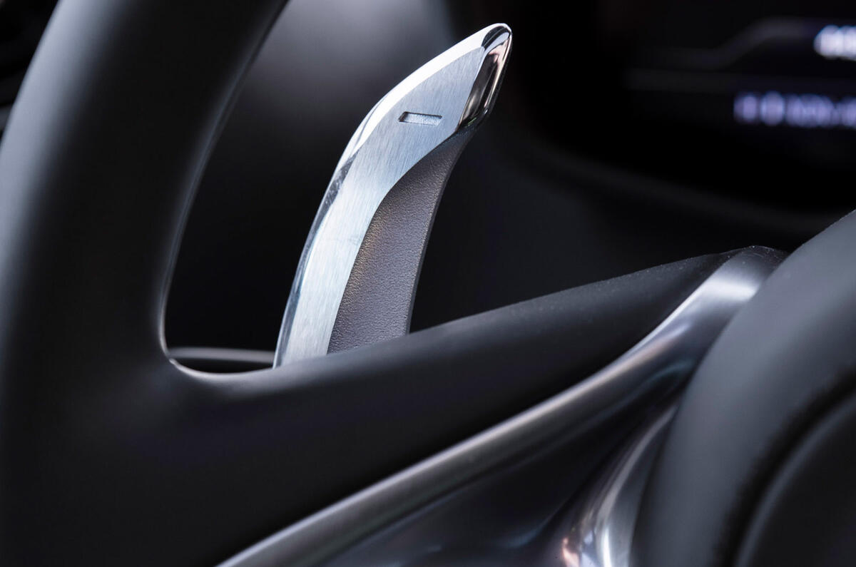 9 McLaren GT 2022 long term review paddle shifters 9 McLaren GT 2022 long term review paddle shifters
