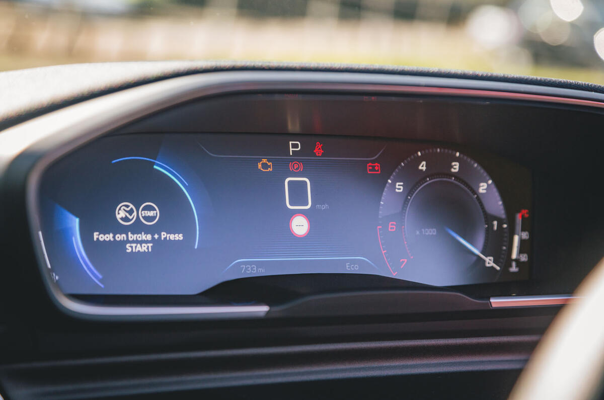 Peugeot 508 2019 long-term review - instruments