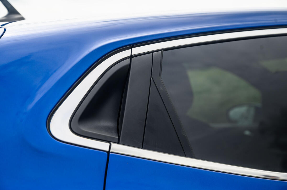 2020 Renault Clio TCe 130 R.S Line - detail 2020 Renault Clio TCe 130 R.S Line - detail