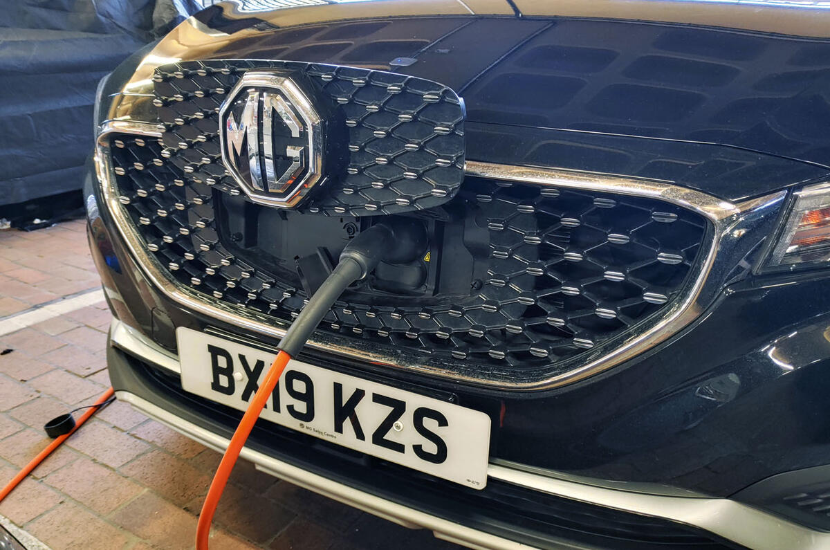 MG ZS EV 2020 long-term review - charging cable