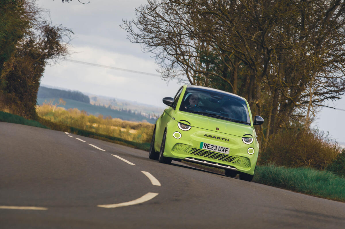 abarth 500e  front cornering abarth 500e  front cornering