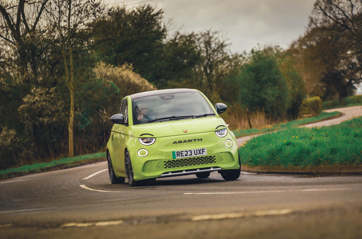 abarth 500e  front lead 3 abarth 500e  front lead 3