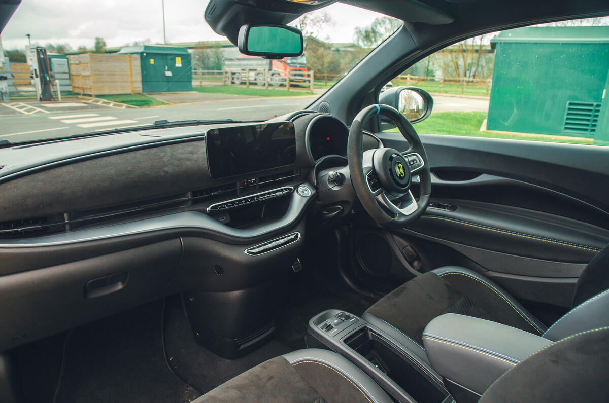 abarth 500e full cabin abarth 500e full cabin