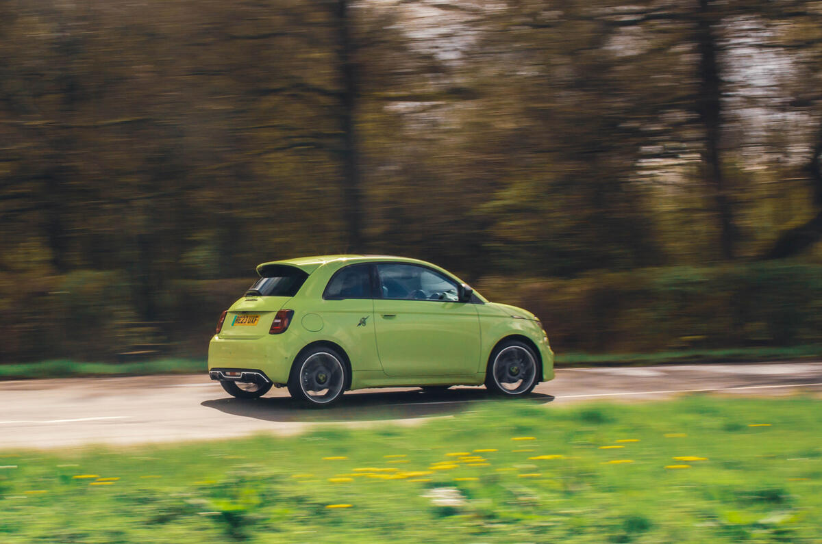 abarth 500e  side rear abarth 500e  side rear