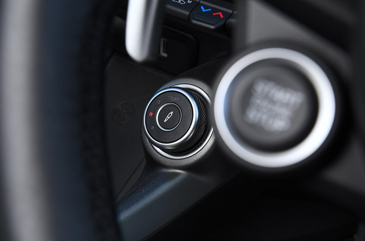 Alfa Romeo Tonale start button Alfa Romeo Tonale start button