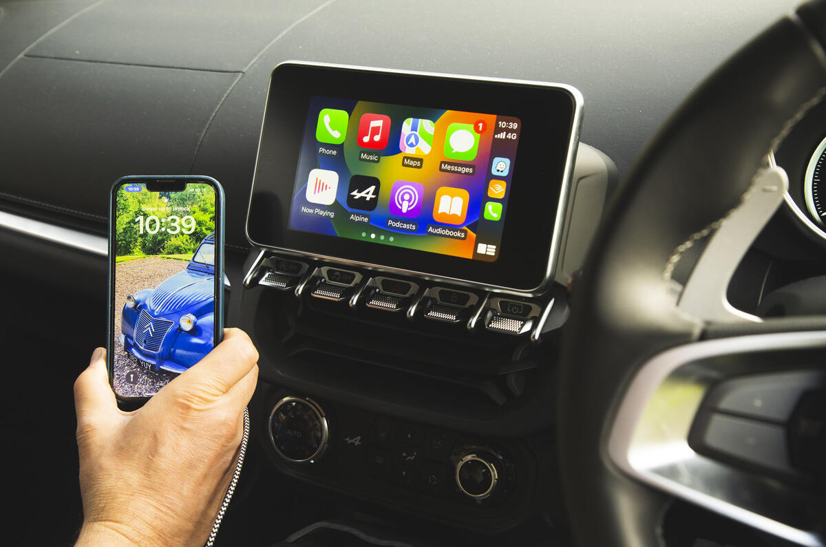 Alpine A110 infotainment Alpine A110 infotainment