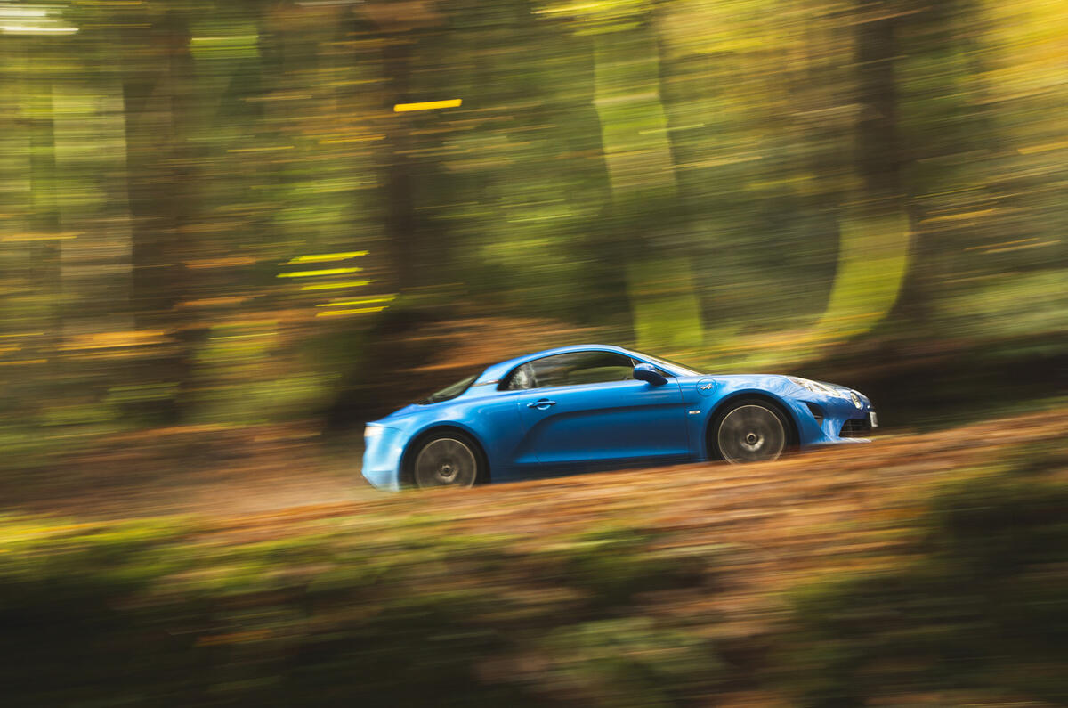 Alpine A110 winter woods 2 Alpine A110 winter woods 2